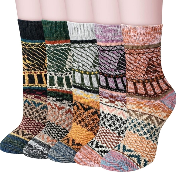 Accessories - Cozy Winter Socks